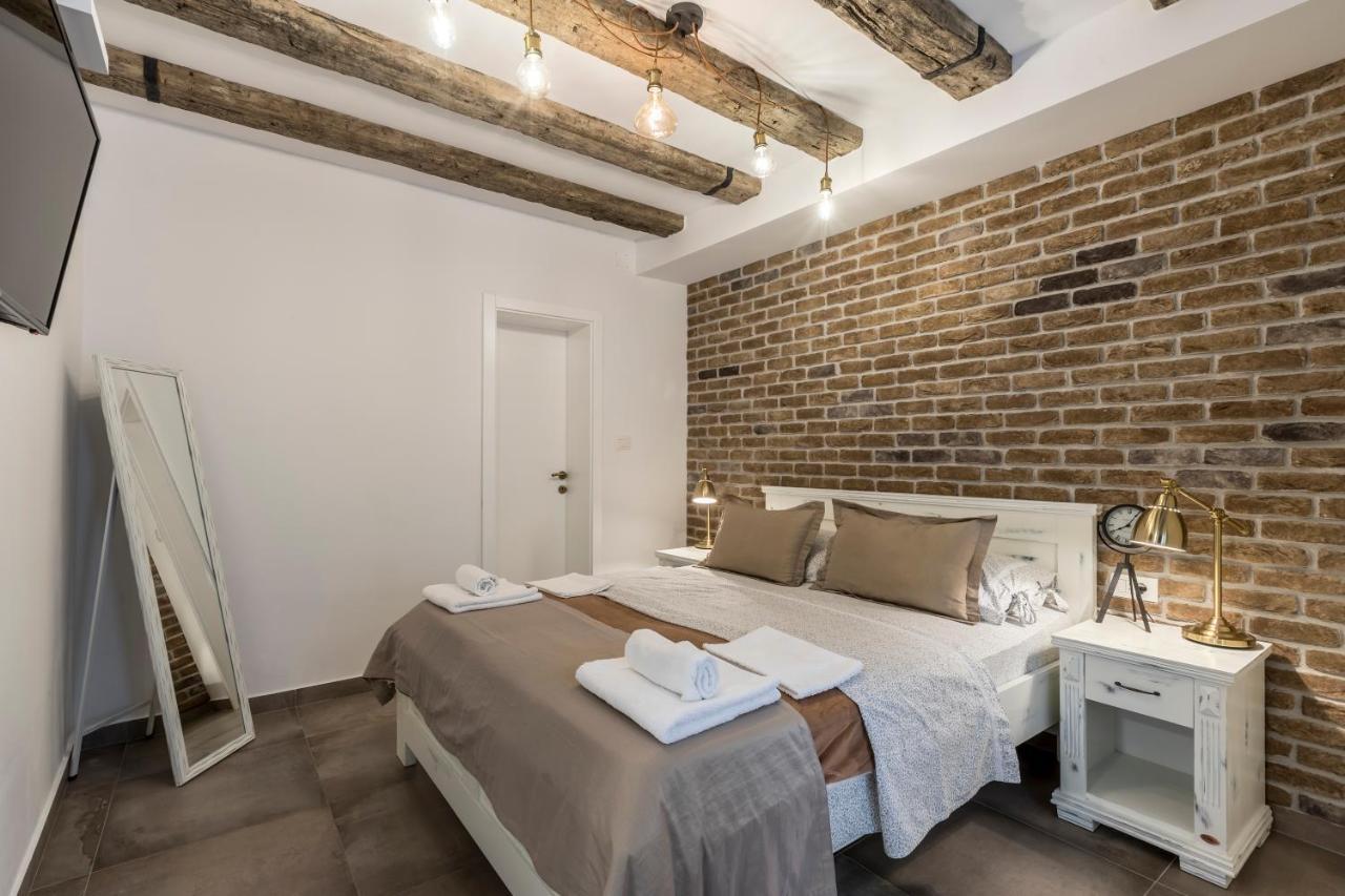Studio Apartments Insula Split Dış mekan fotoğraf