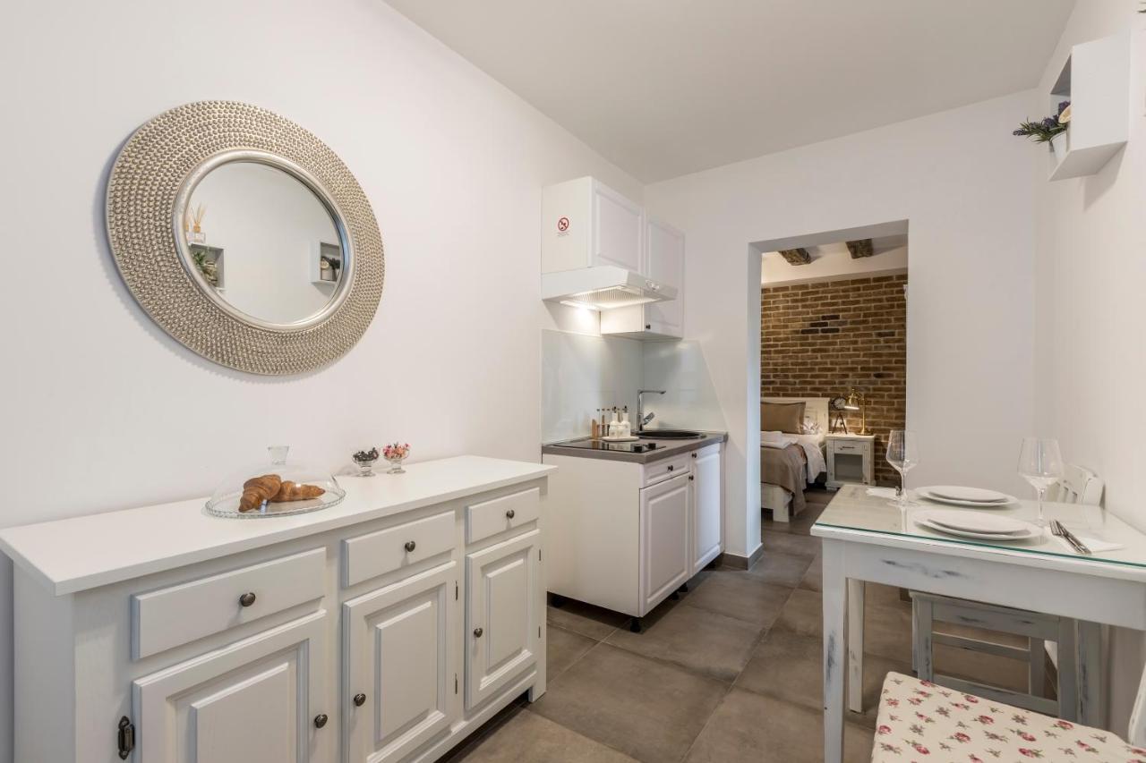 Studio Apartments Insula Split Dış mekan fotoğraf