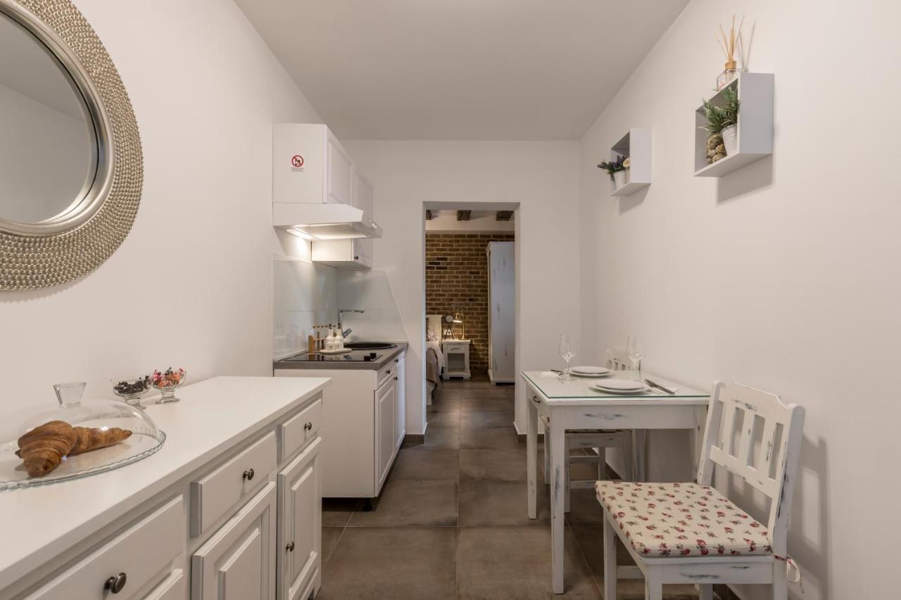 Studio Apartments Insula Split Dış mekan fotoğraf