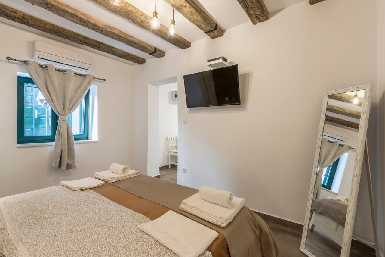Studio Apartments Insula Split Dış mekan fotoğraf