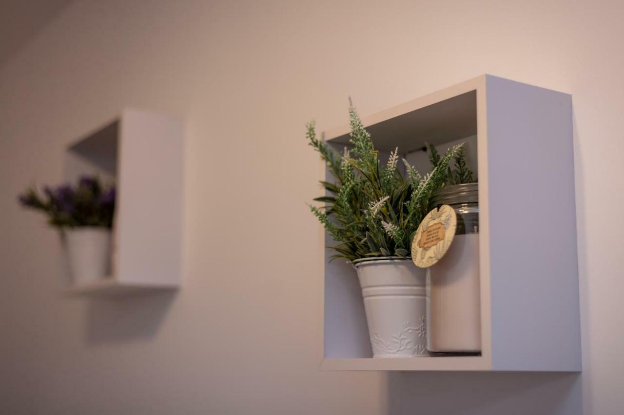 Studio Apartments Insula Split Dış mekan fotoğraf