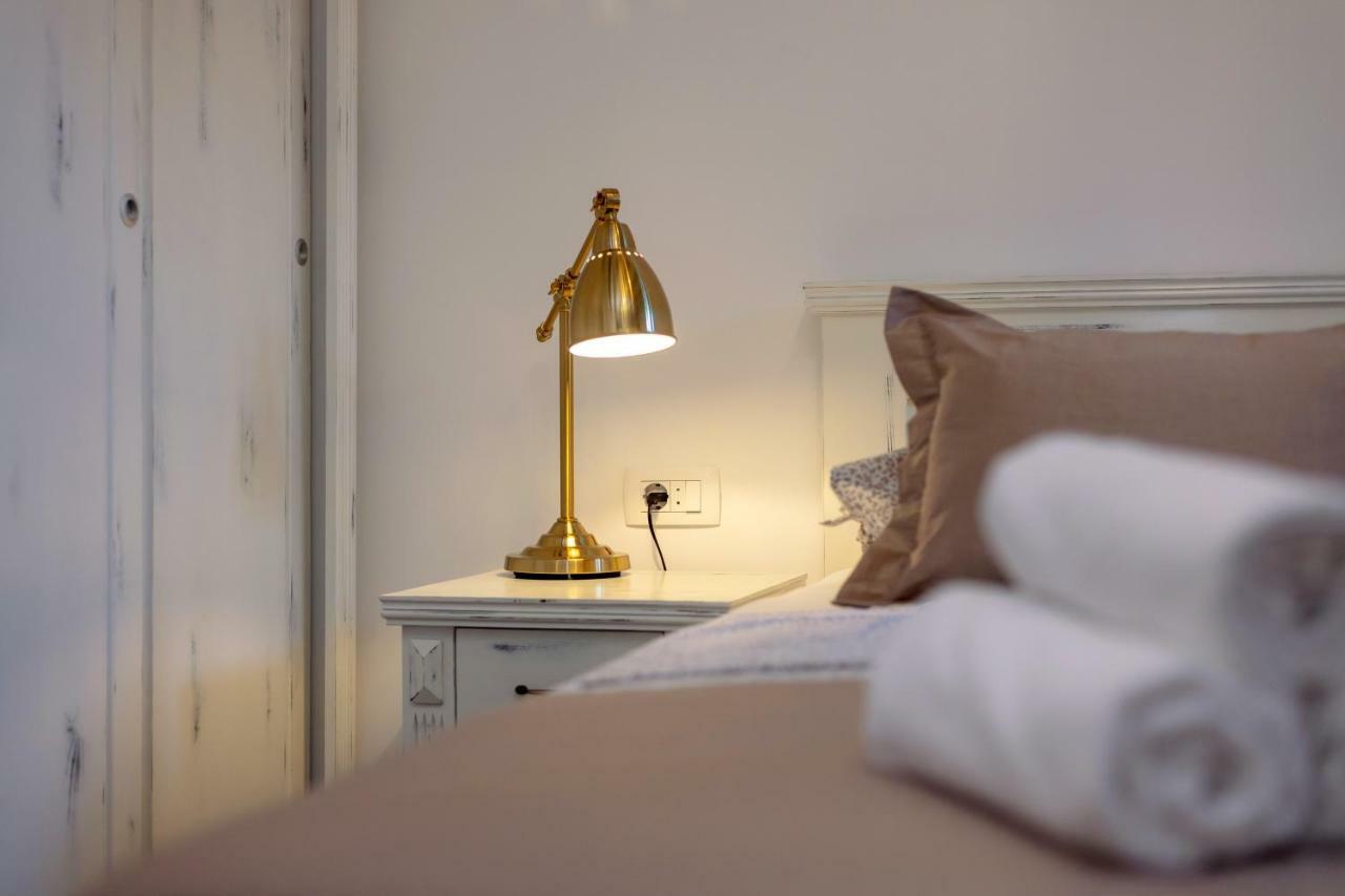 Studio Apartments Insula Split Dış mekan fotoğraf