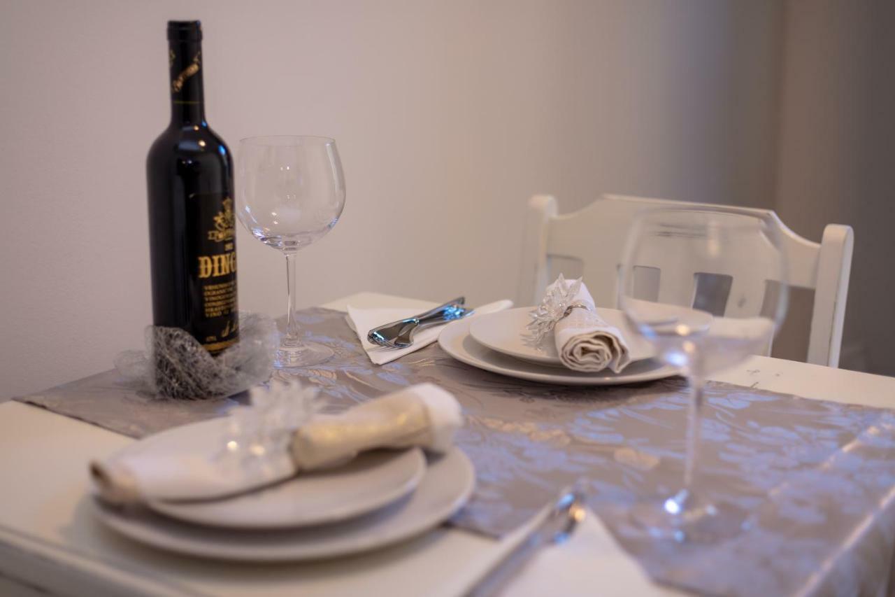 Studio Apartments Insula Split Dış mekan fotoğraf